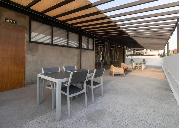 Zielo 2bdrm 1bath Fits 6 Ac Rooftop